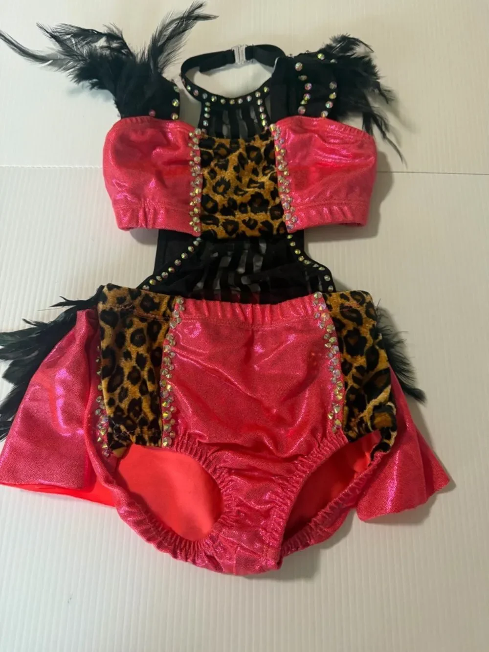 PUMPER’S Sassy Jazz custom competition Solo Costume Pink Leopard Feather SC